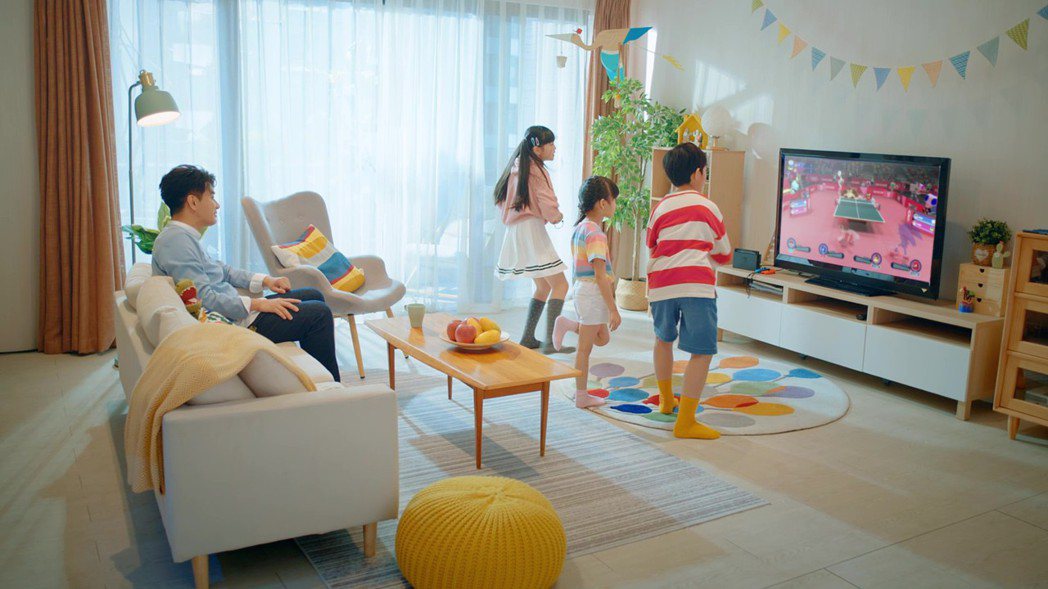 在《瑪利歐&索尼克 AT2020東京奧運》30 秒的影片當中，將遊戲適合全家一起...