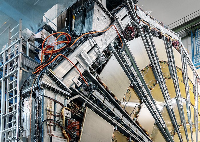 ATLAS是有史以來為粒子對撞機建造的最大體積探測器。攝影：Luca Locat...