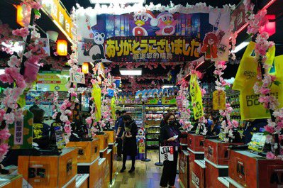 「唐吉訶德」台北西門首店明開幕！不只藥妝，連魚、水果、大阪燒都賣　必搶驚安商品搶先看