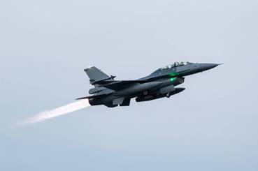 美軍變卦、台灣重災？空軍F-16戰機電戰系統之爭方興未艾