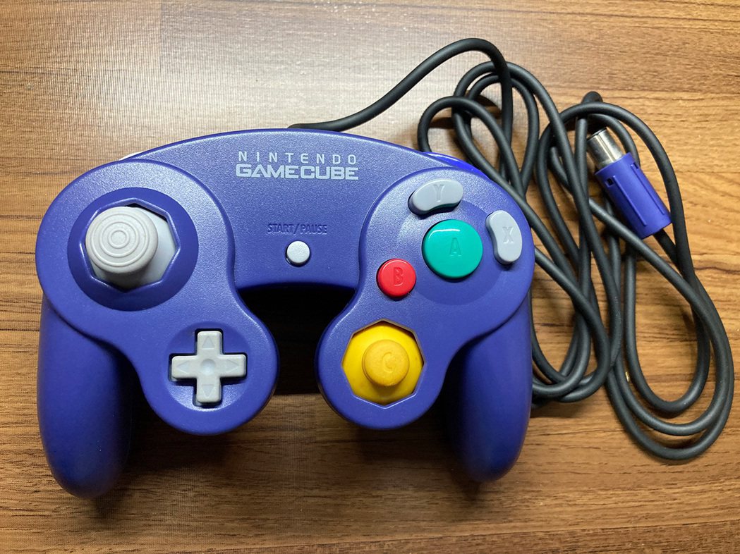 GameCube的手把至今仍是許多大亂鬥玩家的最愛。