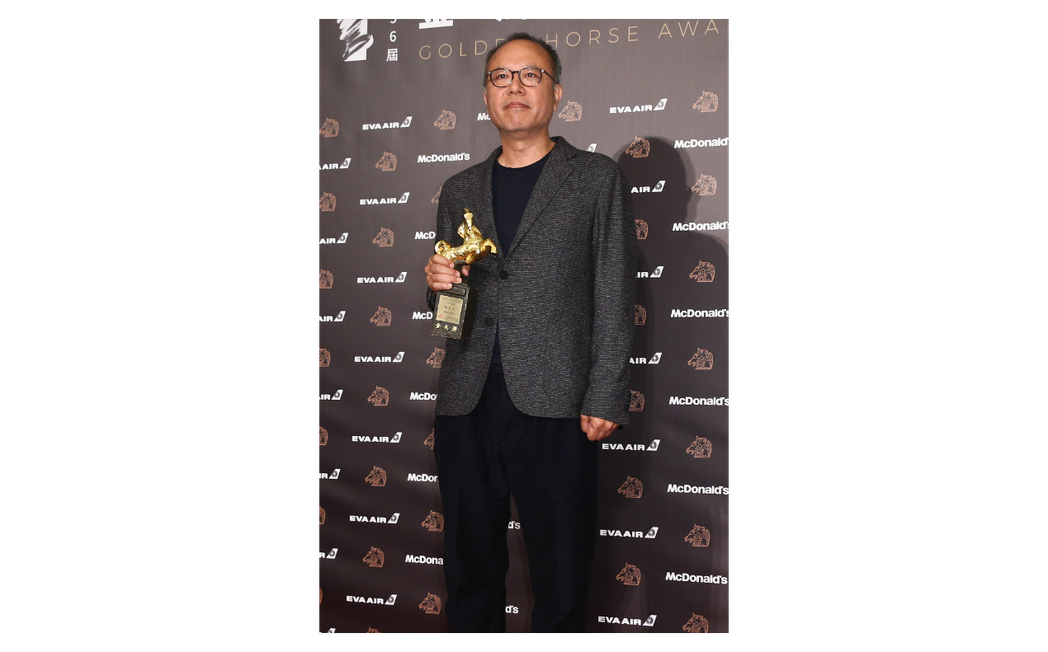 鍾孟宏是本屆楊士琪紀念獎得主，他曾以「陽光普照」、「一路順風」等電影聞名世界影壇...
