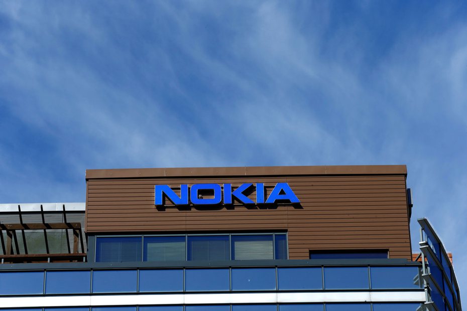 芬蘭電信設備製造商諾基亞（Nokia）宣布，將在2年內裁汰11%人力以降低成本。路透