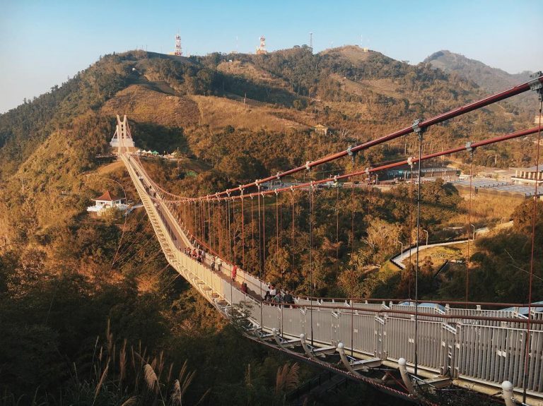 太平雲梯是台灣最長海拔最高的景觀吊橋，可以居高臨下感受整座山脈的壯觀。 圖／IG...
