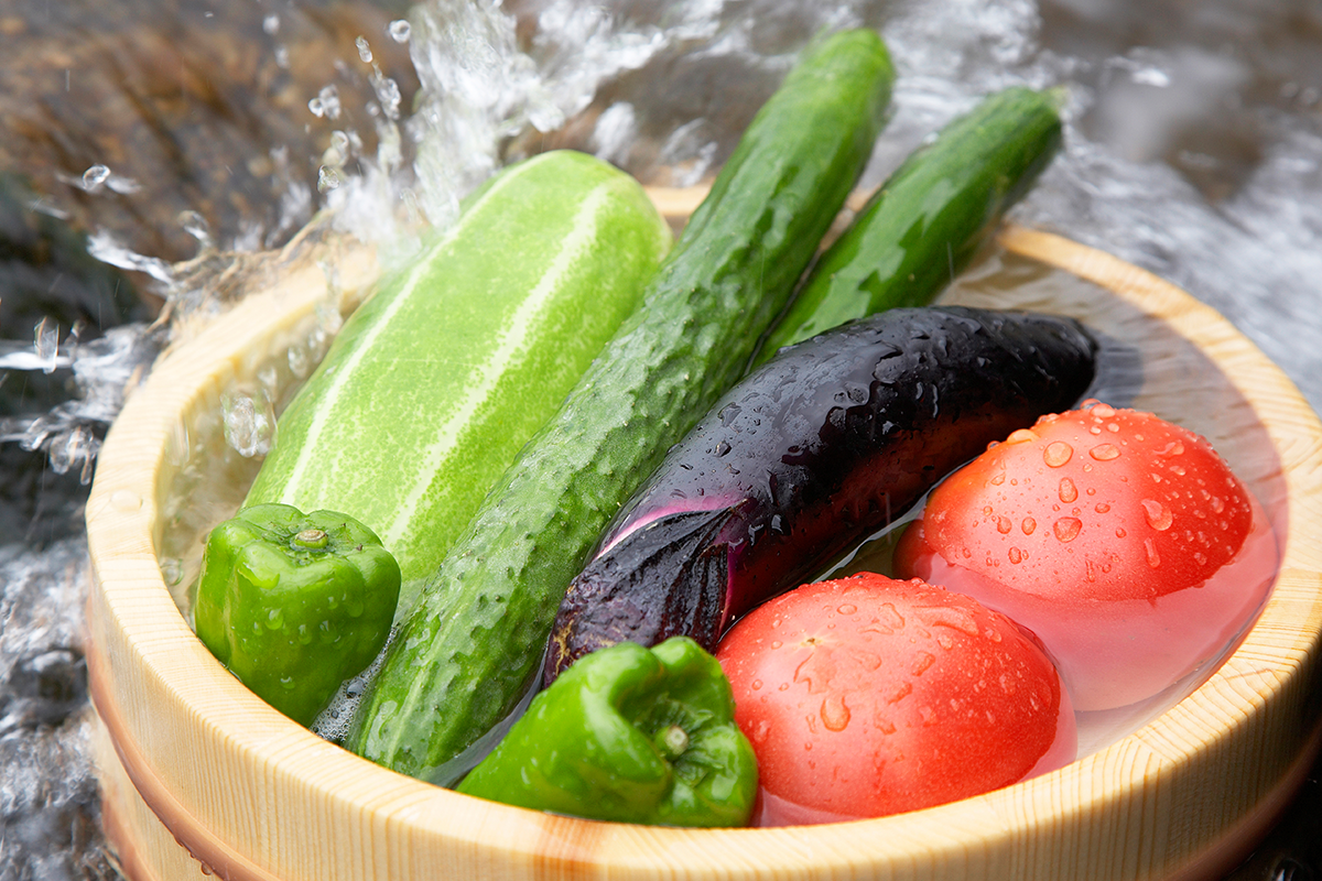 蔬菜水果富含多酚、類胡蘿蔔素、黃酮類化合物等植化素，可有效去除致癌物質「活性氧」。此外，還含有許多有助於提高代謝的維他命、礦物質與酵素，因此一定要多吃蔬果。<br />圖／ingimage