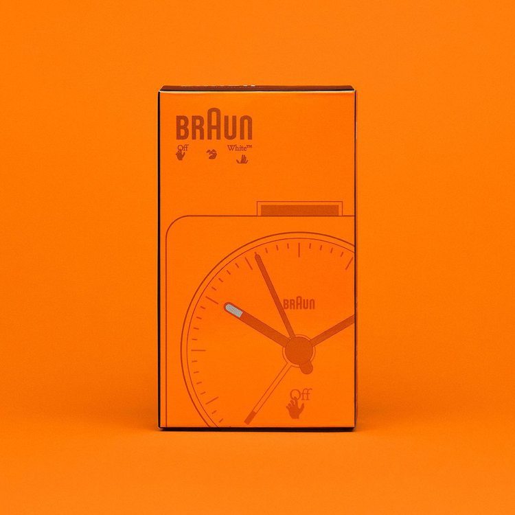 潮牌Off-White與德國百靈牌BRAUN合作，推出聯名款BC02鬧鐘，包裝設...