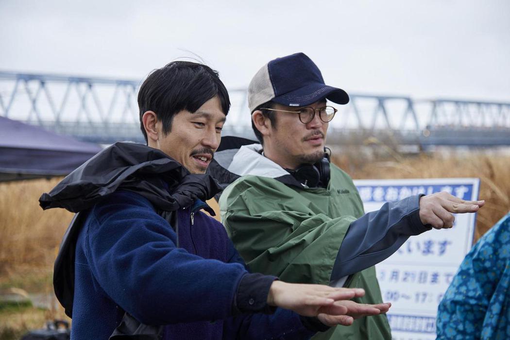 中野量太導演（右）執導「淺田家！」拿下最佳導演獎，該片也即將在台上映。圖／采昌國際多媒體提供
