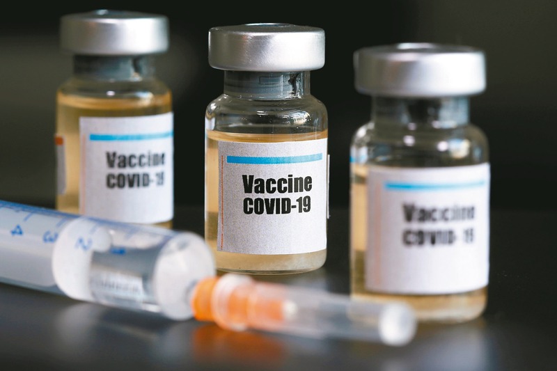 指揮中心公布新冠疫苗最快3月抵台，全民有望開打拚解封。本報精選10大必看Q&A，讓您一秒變身疫苗達人。 圖／聯合報系資料照片