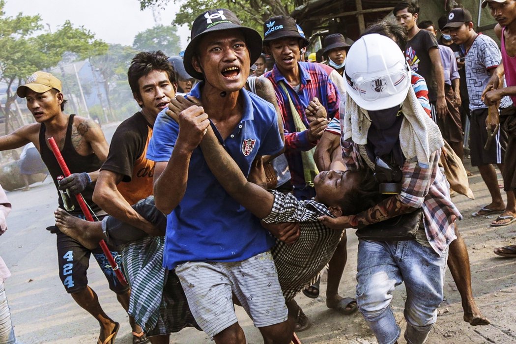 緬甸反政變示威14日再度遭到軍政府實彈血洗，短短1天內全國各地至少39人遭軍警擊...