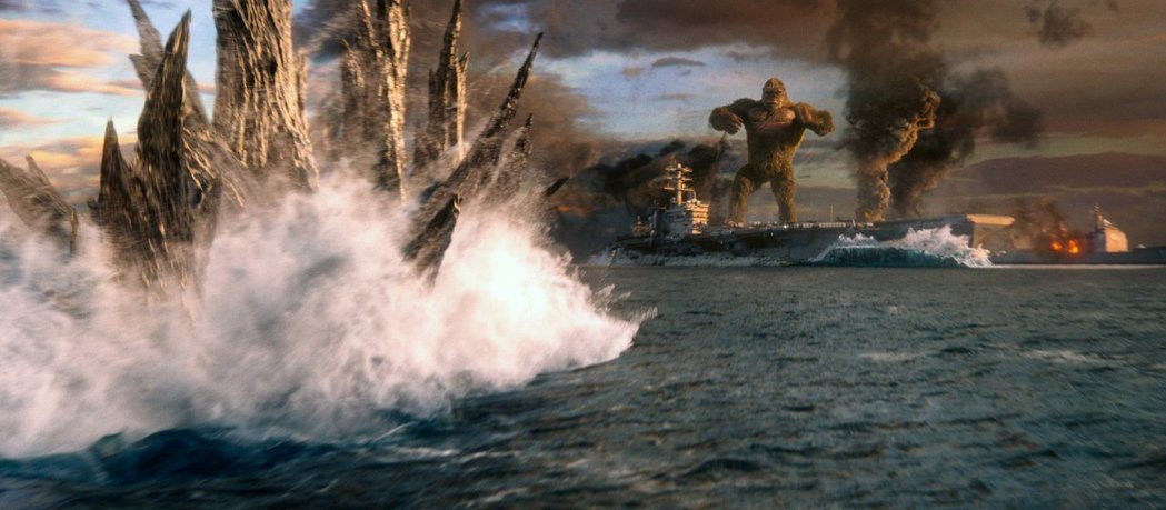 「哥吉拉大戰金剛」讓影史最知名的兩大怪獸對打，話題性十足，全台首日票房突破2千5...