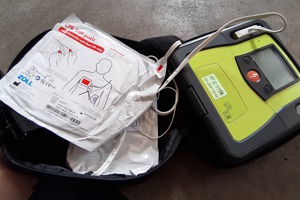 圖為新北市消防局現役救護車上使用的AED。記者何祥裕／攝影