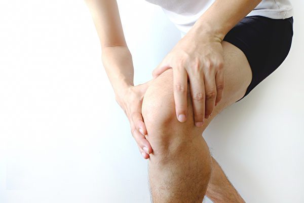 膝蓋疼痛，要注意加強下肢肌耐力。圖片來源/shutterstock