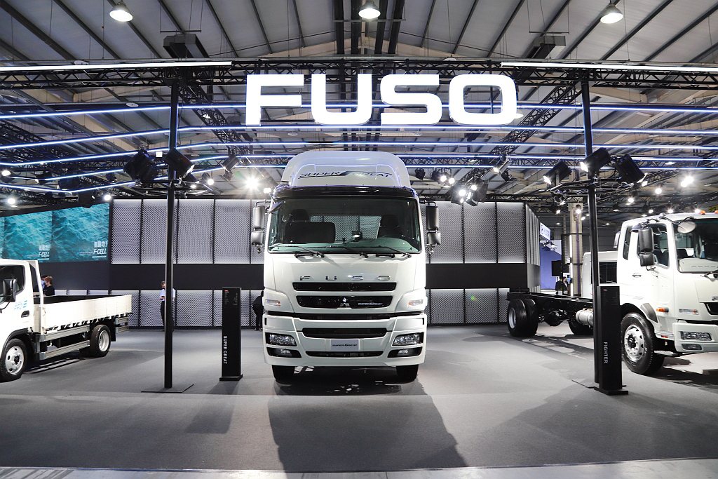 車展除了賞車及體驗最新科技，FUSO於4月15日至4月18日一連四天於台中商車展...