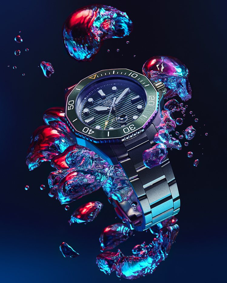 泰格豪雅全新的Aquaracer系列更名為「Aquaracer Professional 300米自動腕表」，是以優化的方式呈現。圖／TAG Heuer提供