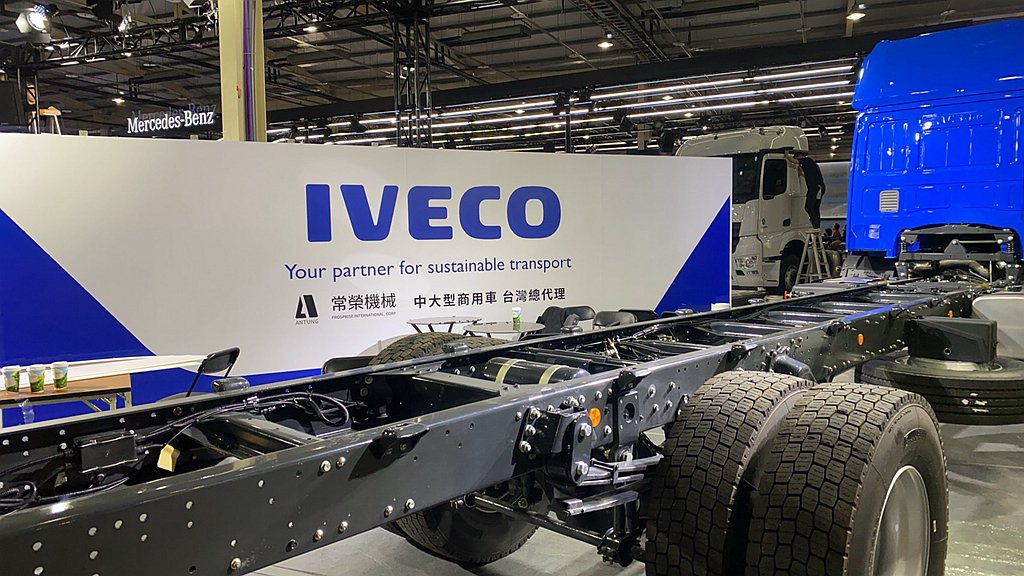 IVECO Eurocargo在提升設計與功能的同時，更重要是維持車輛之可靠性、...