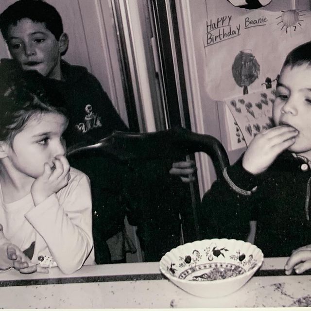 蘇蕊克魯斯（左）小時候就已是知名的星二代。圖／摘自Instagram
