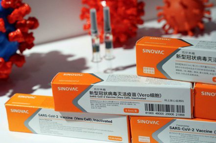 中國大陸疫苗生產企業科興生物將評估其滅活的新冠疫苗將如何對抗新的病毒株。路透