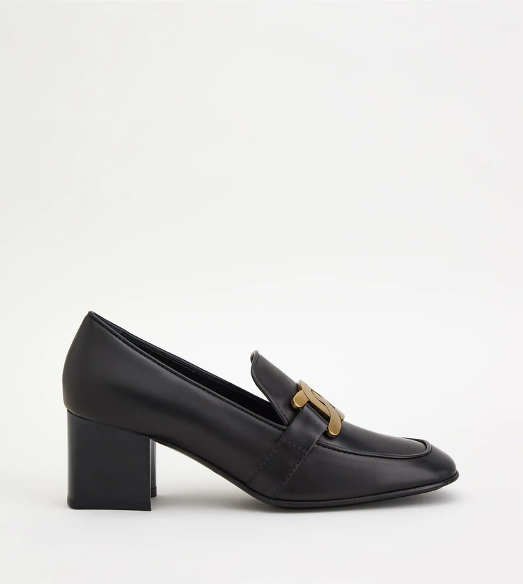 Tod's Kate黑色皮革粗跟鞋，32,700元。圖／迪生提供