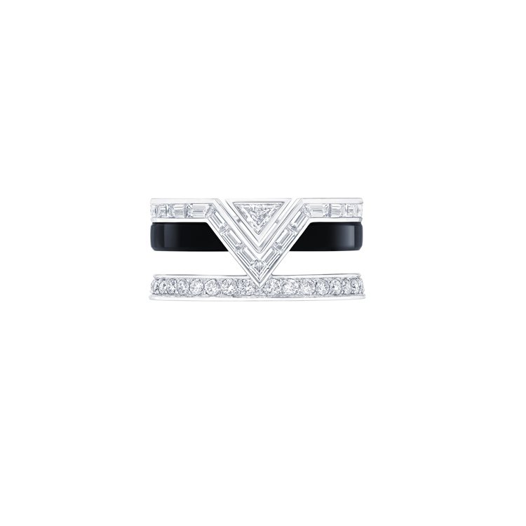 路易威登推出以V字圖騰為主角的Pure V系列高級珠寶。圖／路易威登提供