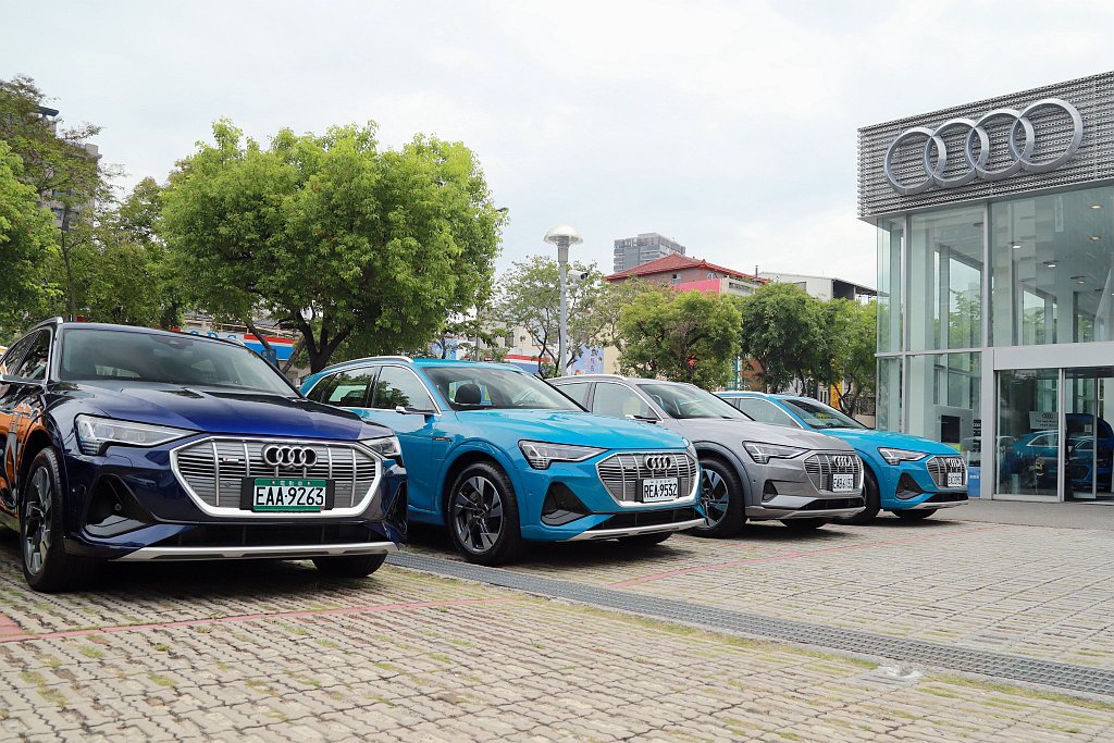 Audi展示中心預計今年底進駐台中潭子和高雄鳳山的精華地段，服務更多喜愛四環品牌的消費者。 記者張振群／攝影