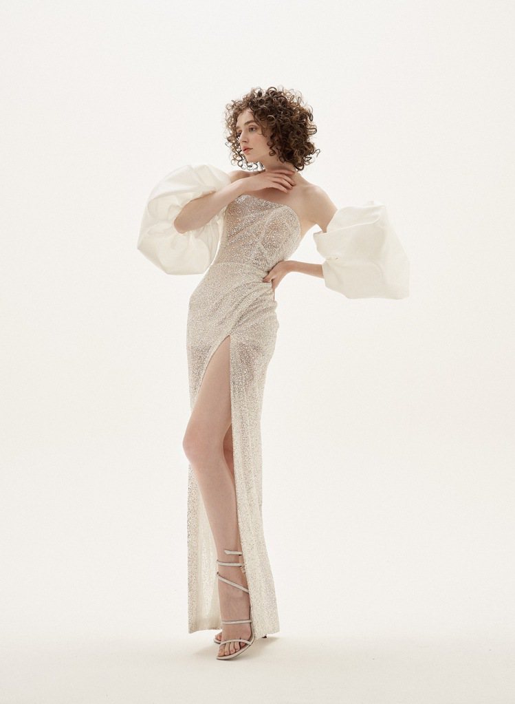 LinLi Boutique日前也發布了全新高訂系列禮服，這次以「Love is in the air! 」為設計主題。圖／LinLi Boutique提供
