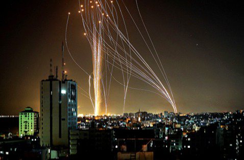 火箭戰大轟炸：社區內戰化...以色列哈瑪斯空襲互轟41死