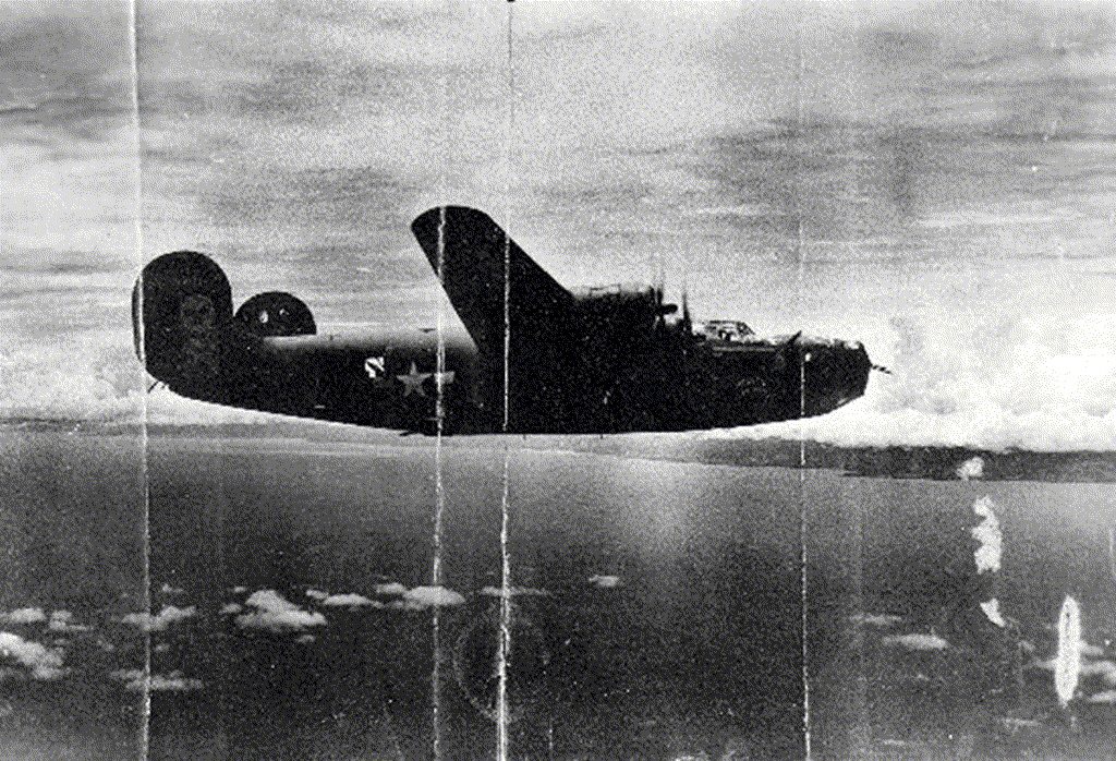 三叉山空難事件失事的為美軍B-24轟炸機。 圖／美聯社