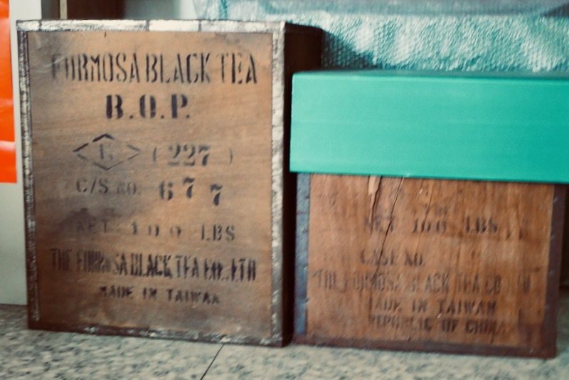 茶葉外銷的木製箱子，陳舊的茶箱見證了外銷的輝煌。