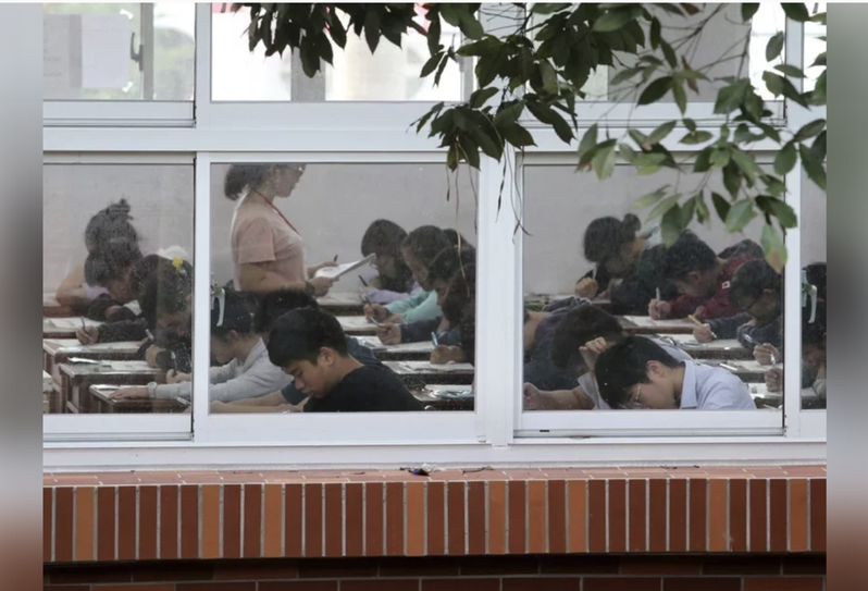 台北市110學年度公立國民小學教師聯合甄選初試，將5月15日如期舉行。本報資料照片