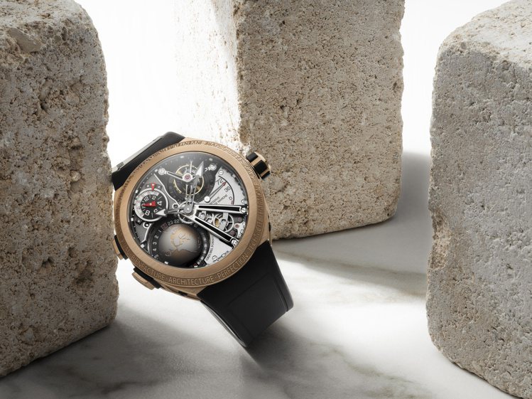 運動風格，與高精密複雜難道無法共存？Gruebel Forsey的GMT Sport運動腕表帶來全新奢華玫瑰金材質，1,800萬元，全球限量11只。圖 / Greubel Forsey提供。