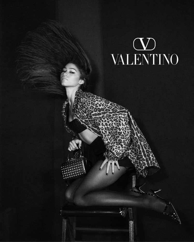 Valentino早秋系列Roman Palazzo形象廣告拍攝地點選在洛杉磯皇...