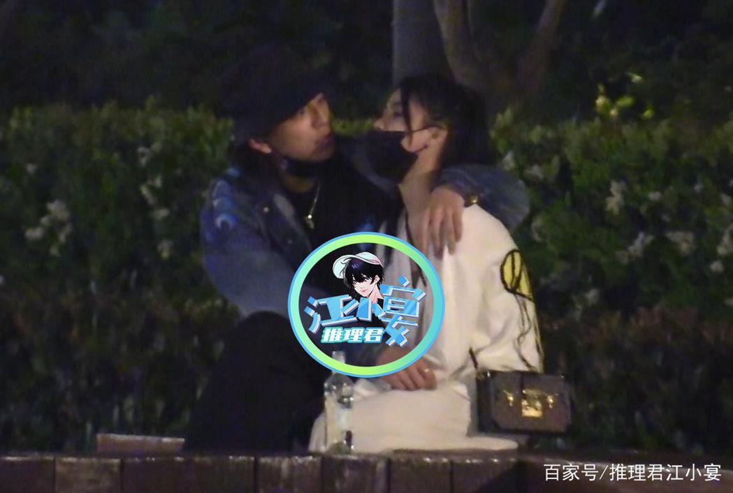 王大陸、蔡卓宜被陸媒八卦媒體拍到兩人在上海街頭擁吻。圖／摘自百家號