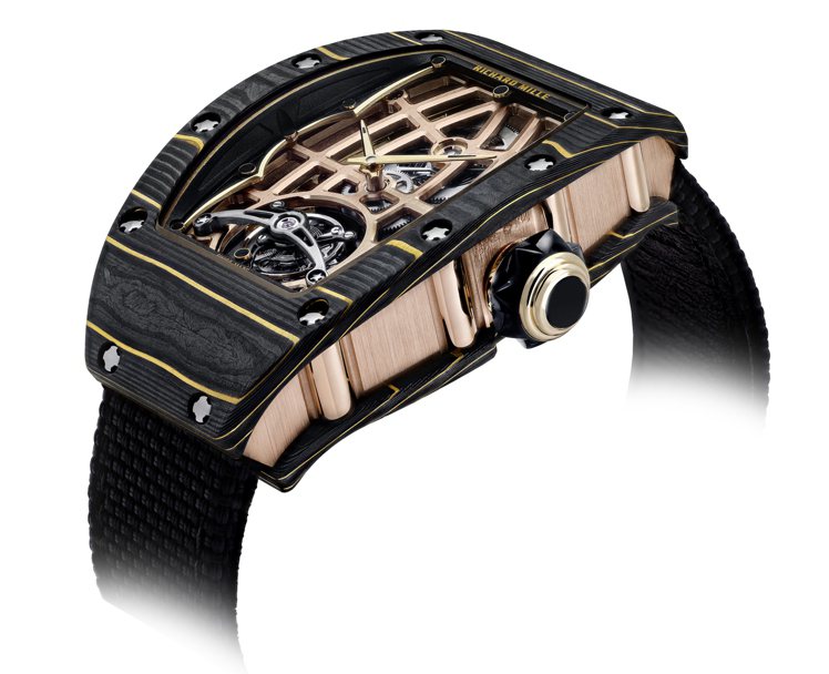 RM 74-02腕表的Gold Carbon TPT®金箔碳纖維和側邊的18K ...
