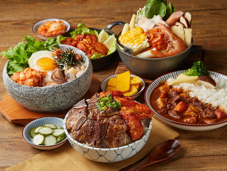 「肉次方」推出全集團唯一韓式餐點，包含雙拼燒肉餐盒、韓式鍋物、石鍋拌飯等選擇。圖／王品提供