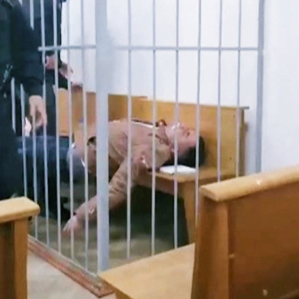 「他只是一個被國家逼入地獄的樹藝師...」白俄羅斯首都明斯卡的地方法院，6月1日...