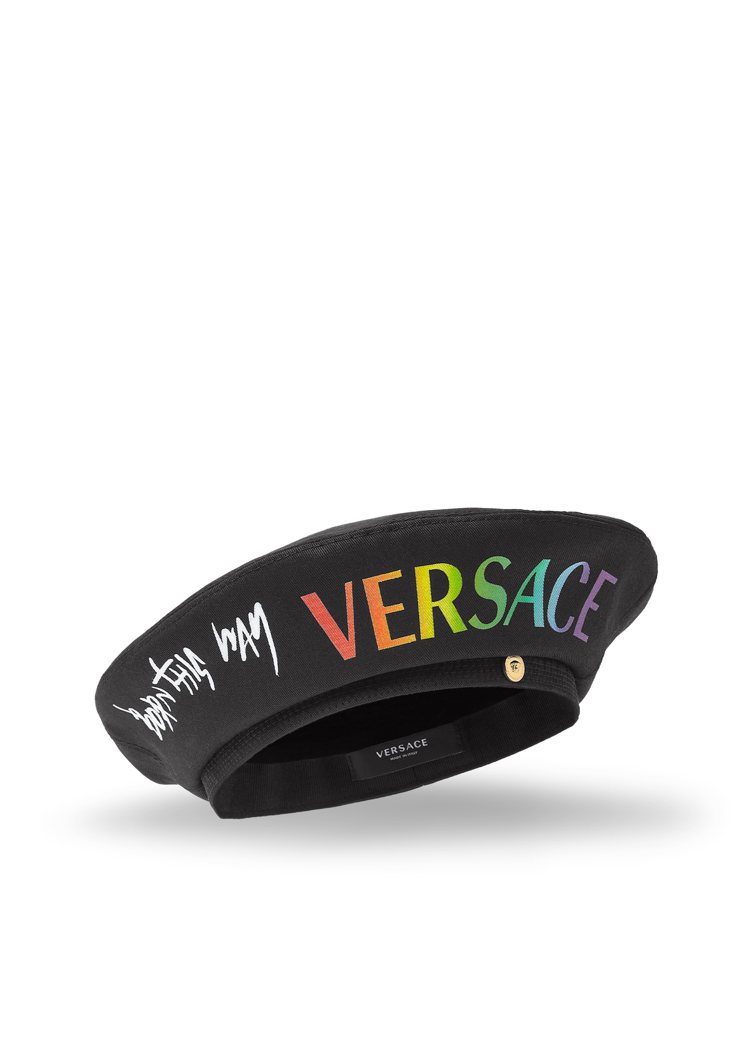 VERSACE x Born This Way Foundation黑色貝雷帽，價格店洽。圖／VERSACE