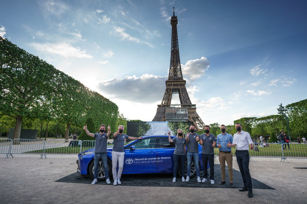 第二代Toyota Mirai五月底在法國創下加一次氫就跑超過1000公里的世界...