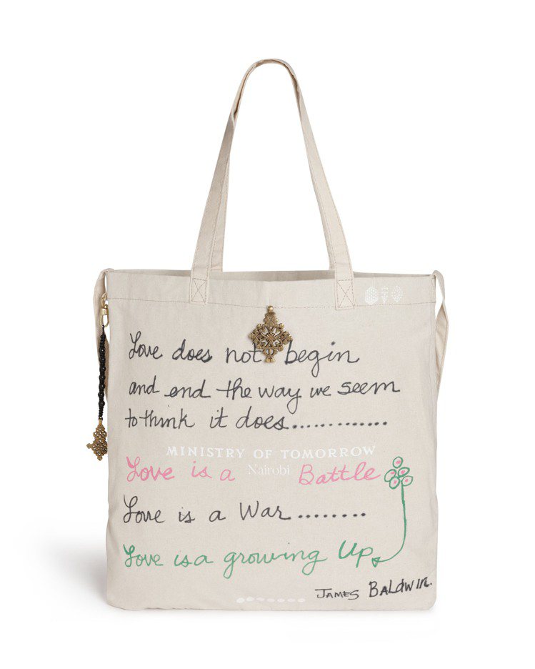 瑪丹娜為此次慈善拍賣創作的托特包。圖／佳士得提供