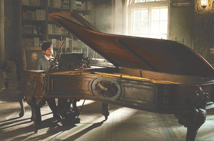 周杰倫電影「不能說的秘密」中亮相的骨董鋼琴。圖／蘇富比提供