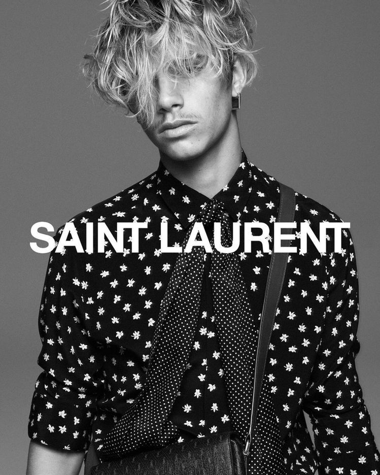 羅密歐貝克漢成了Saint Laurent秋冬系列的廣告主角。圖／摘自Saint Laurent IG
