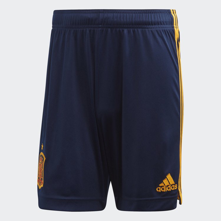 歐洲國家盃西班牙主場球褲1,290元。圖／adidas提供