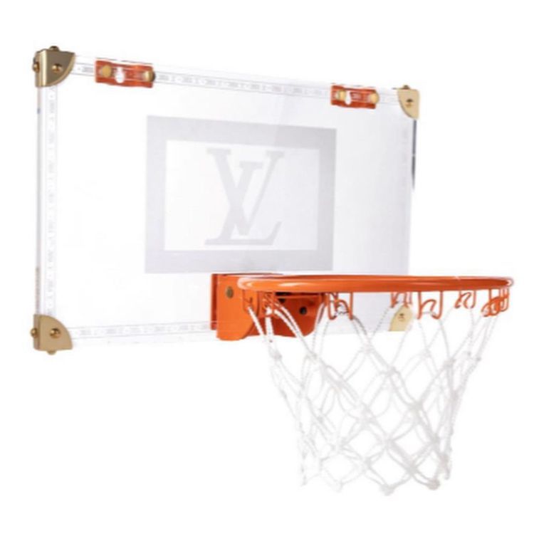 路易威登籃框也是品牌出奇的居家設計之一。圖／取自IG