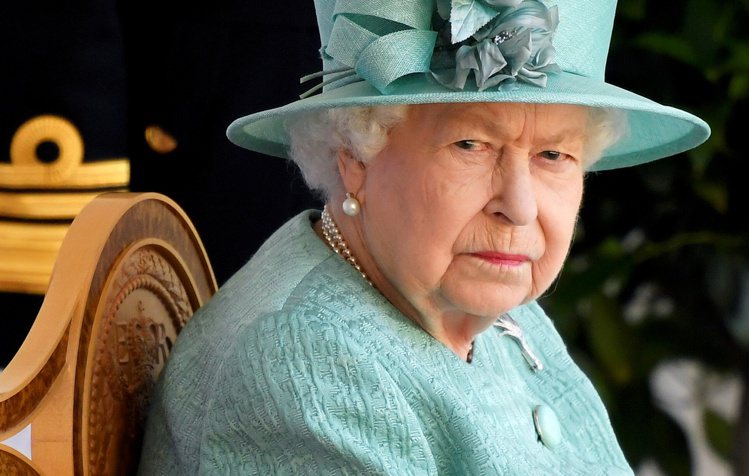 伊莉莎白二世女王自己不喜歡透露內心感情，也不鼓勵皇室其他人掏心挖肺。圖／路透資料照片
