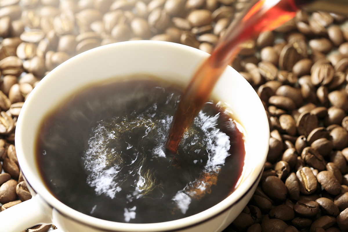 最近一項新研究指出，攝入咖啡因過多，可能增加青光眼造成失明的風險！