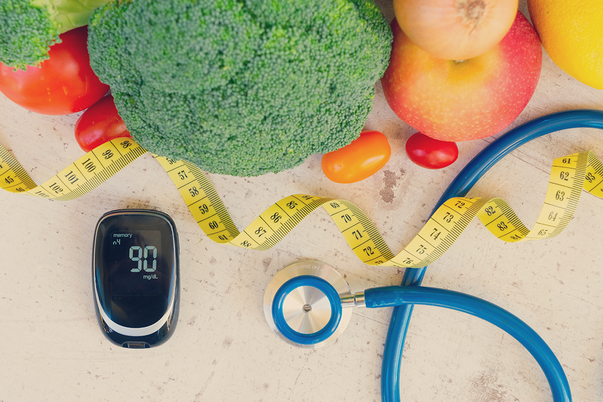 糖尿病應該怎麼吃一直是備受關注的議題，近日《英國醫學期刊》（The BMJ）發表一項研究，指出和其他飲食方式相比，2型糖尿病患者嚴格遵守「低碳水化合物飲食」6個月，可能會更好的管理疾病。<br />圖／ingimage