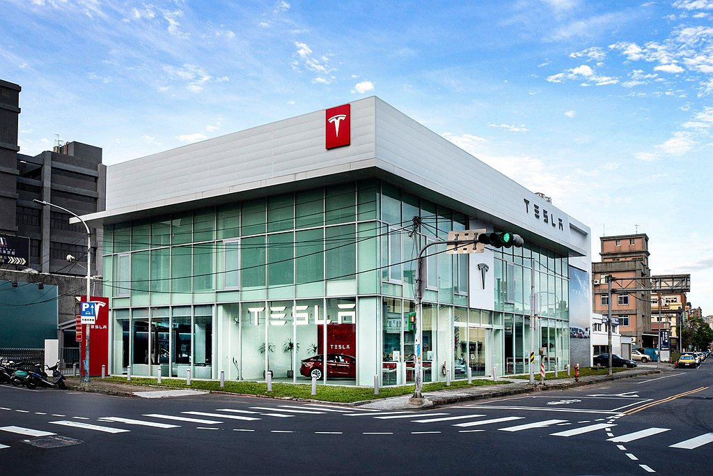 新北首座Tesla Center「新莊服務體驗中心」於7月1日正式開幕營運。結合...