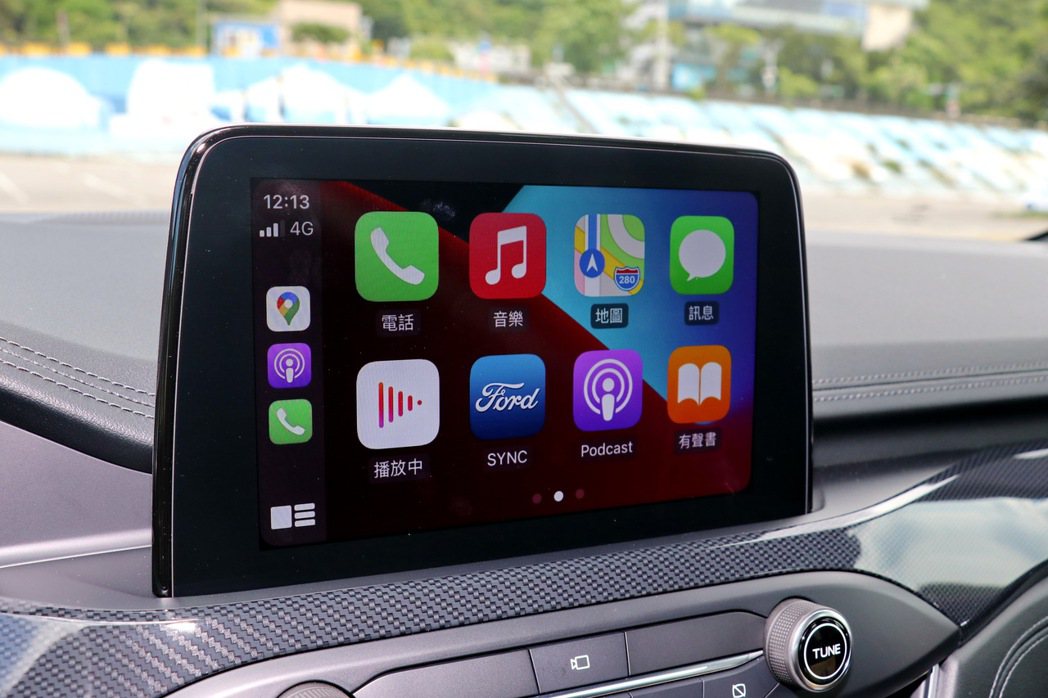 越來越多車款提供Apple CarPlay及Android Auto系統連接功能...