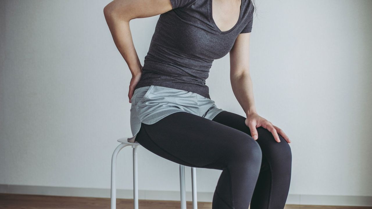 <br />如果你是屬於下背痛會反覆發作的類型，很可能與坐姿以及座椅有關係。圖/Canva