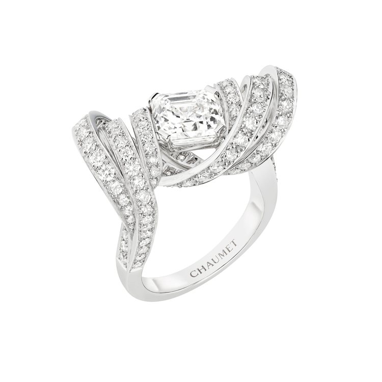 Torsade de Chaumet系列鑽石戒指。圖／CHAUMET提供