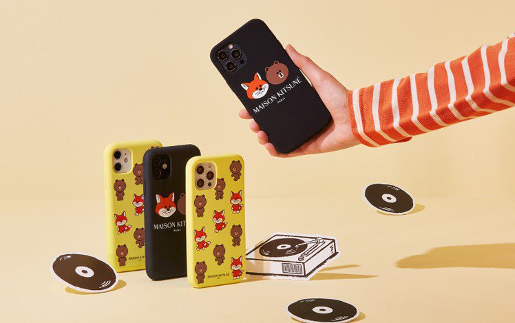 Maison Kitsuné X LINE FRIENDS推出iPhone手機殼。圖／取自LINE FRIENDS官網